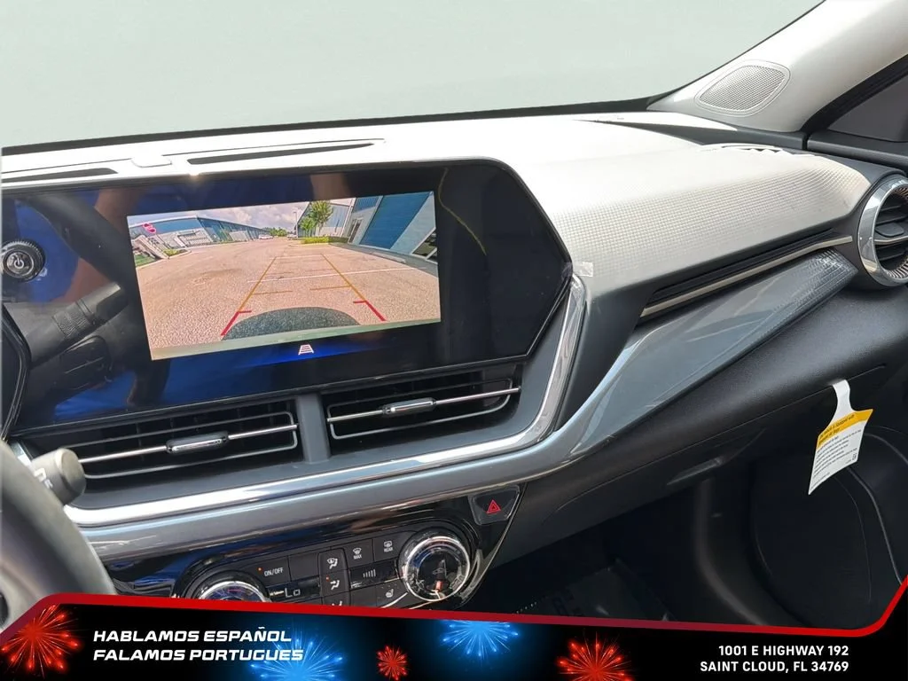 Used 2025 Cacti Green Chevrolet ACTIV image 22