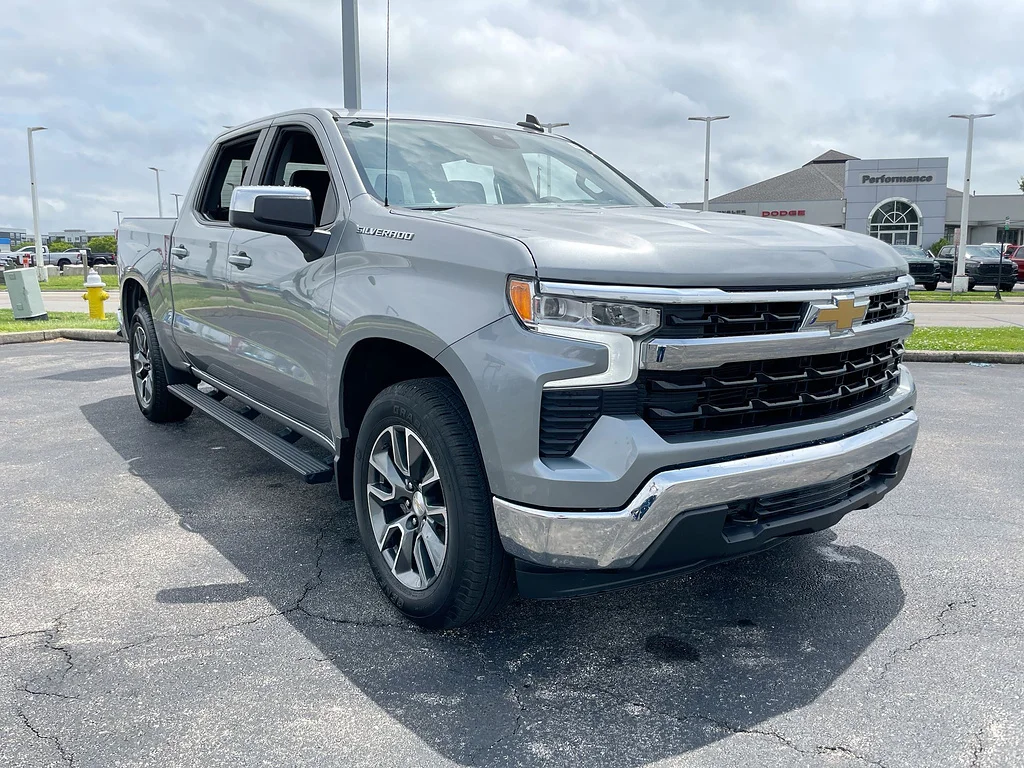 Certified Used 2023 GRAY Chevrolet LT image 33