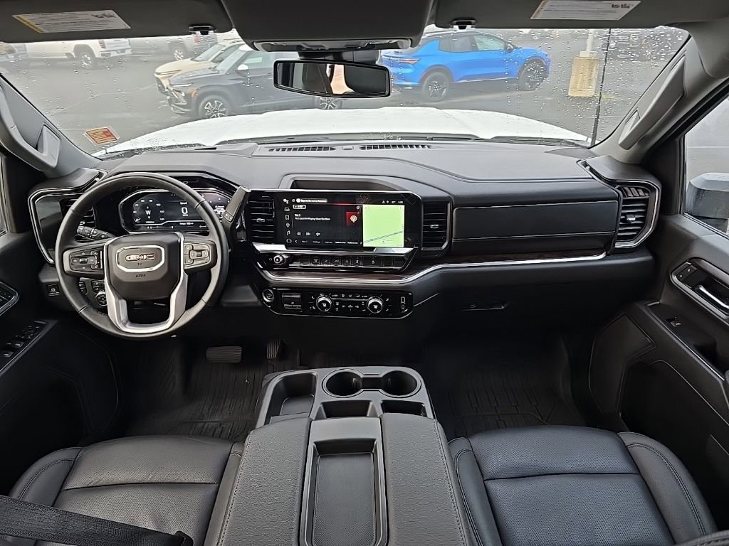 Used 2025 Summit White GMC SLT image 25