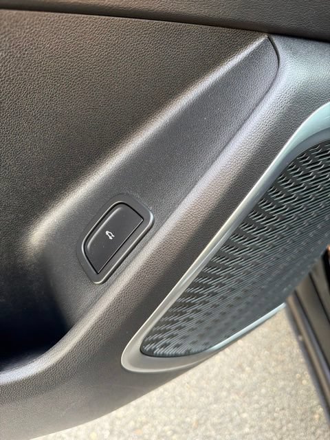 2025 Buick Enclave Preferred - Photo 11