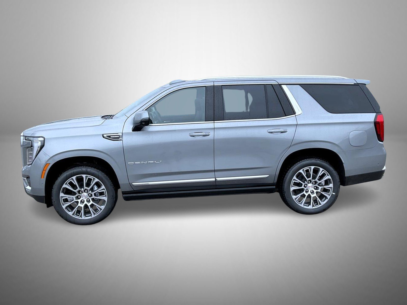 2026 GMC Yukon Denali - Photo 8