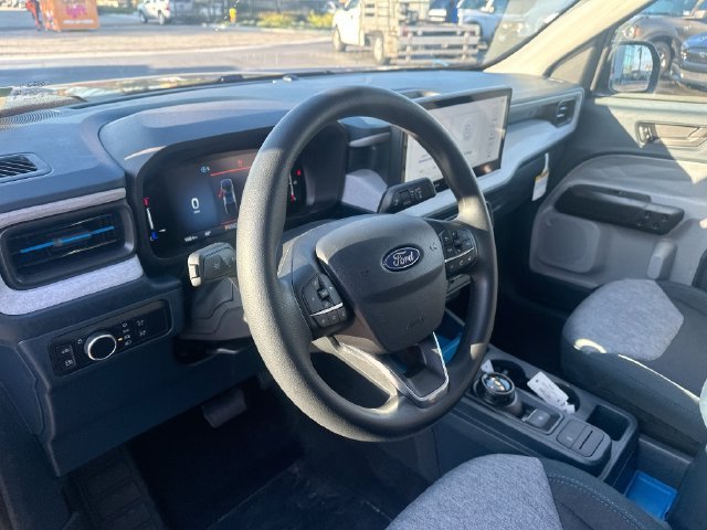 New 2026 Carbonized Gray Metallic Ford XLT image 9