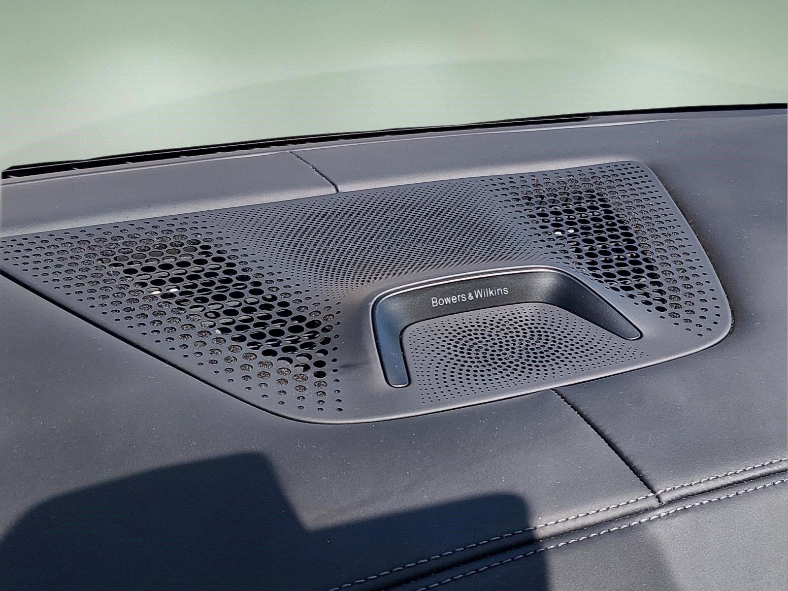 Used 2024 Brooklyn Grey Metallic BMW M60i image 20