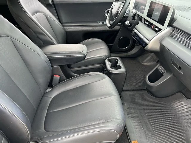 Used 2023 Atlas White Hyundai SEL image 12