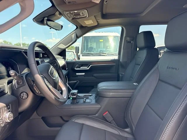 2026 GMC Sierra 1500 Denali - Photo 13