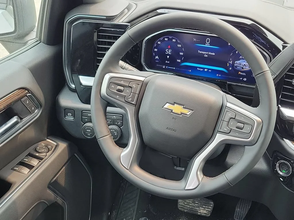 New 2026 Sterling Gray Metallic Chevrolet LT (2FL) image 21