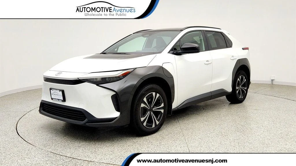 2024 Toyota bZ4X XLE AWD's photo