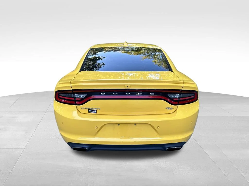 Used 2017 Yellow Dodge R/T image 4