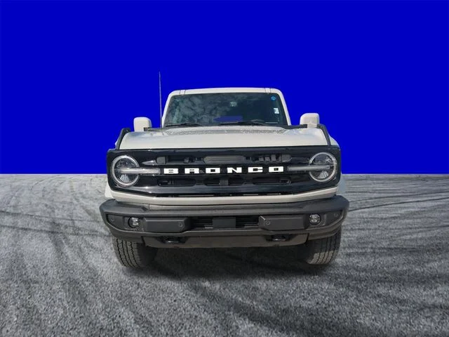 New 2026 Avalanche Gray Ford Badlands® image 9