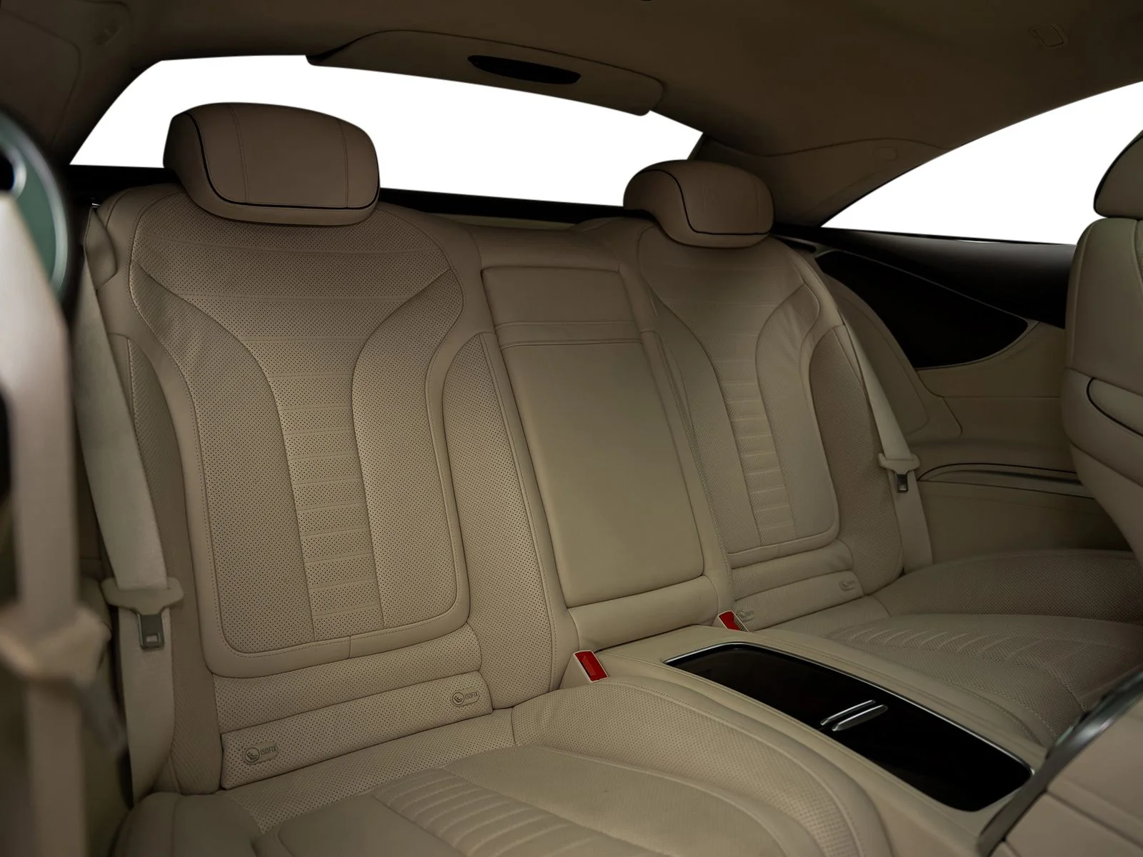 Used 2015 White Mercedes-Benz S 550 image 36