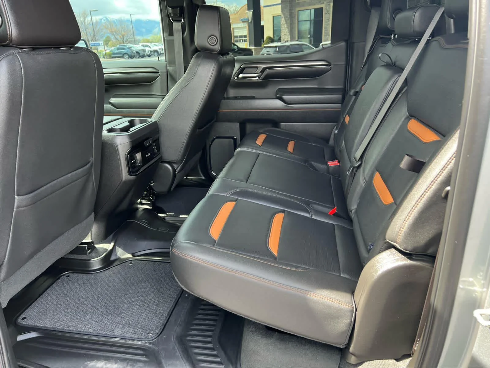 Used 2023 Sterling Metallic GMC AT4 image 31