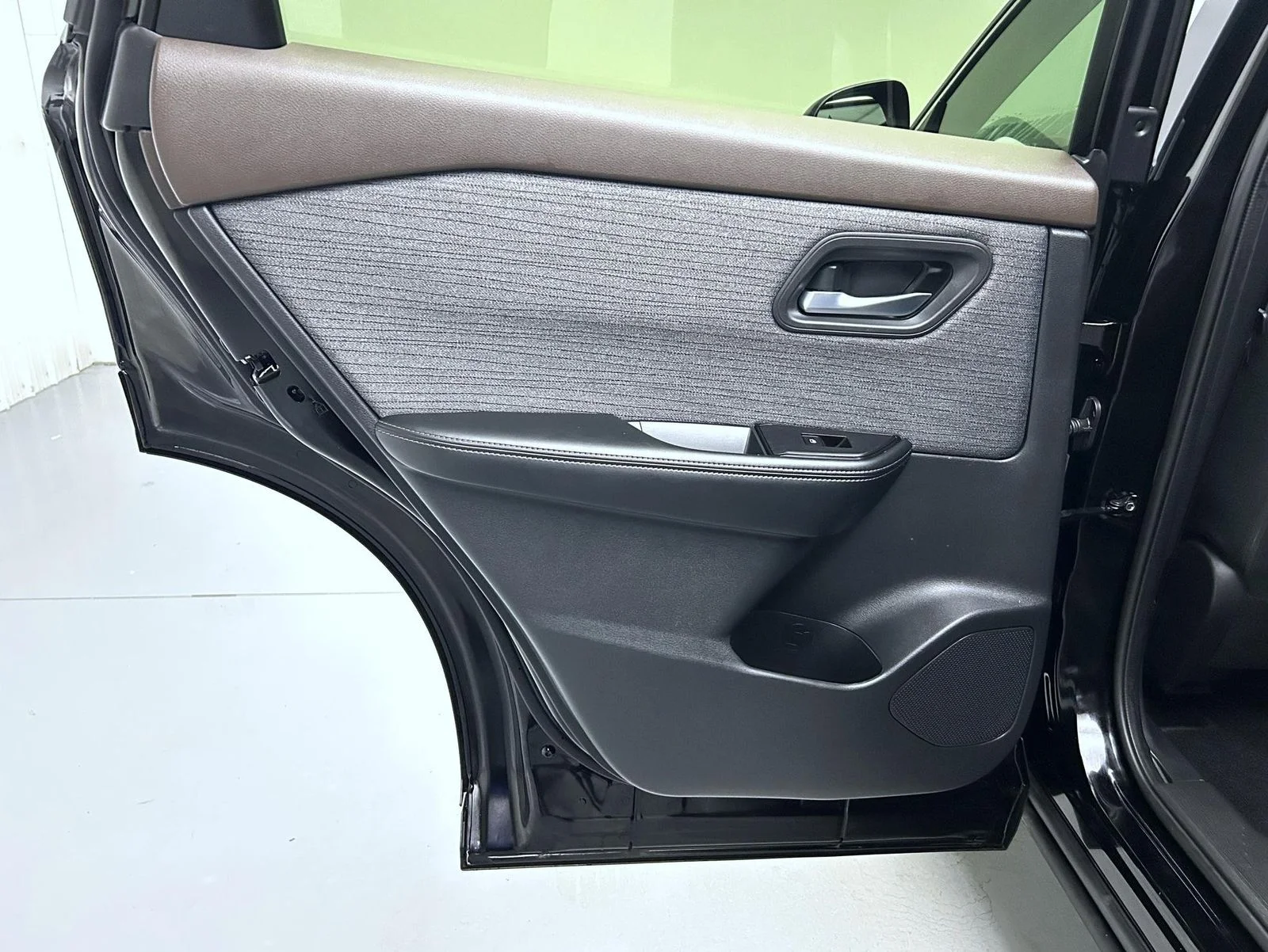 Used 2023 Black Nissan SV image 20