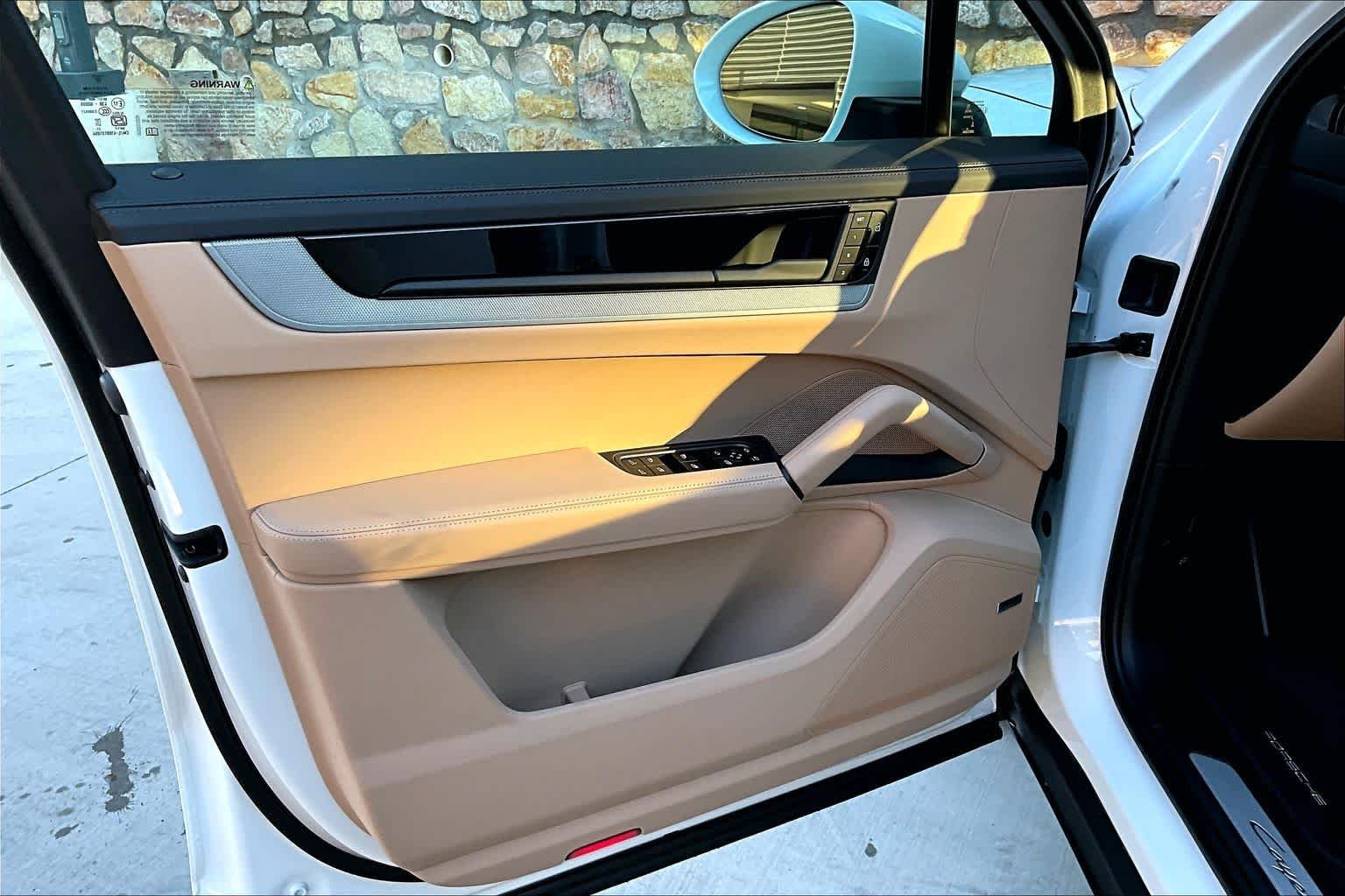 New 2026 White Porsche  image 19