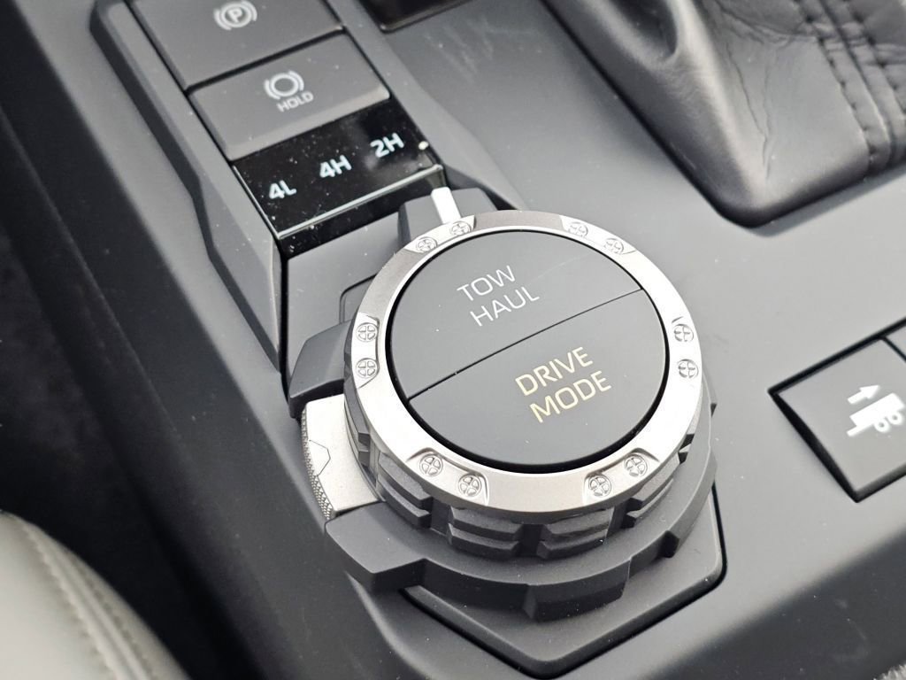2026 Toyota Tacoma Limited - Photo 11