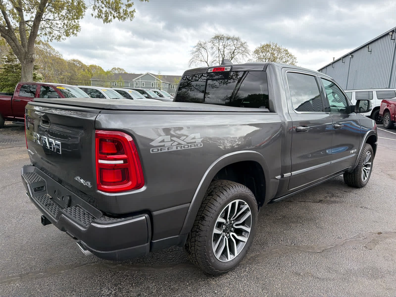 New 2026 Granite Crystal Metallic Clear-Coat Exterior Paint RAM Limited image 8