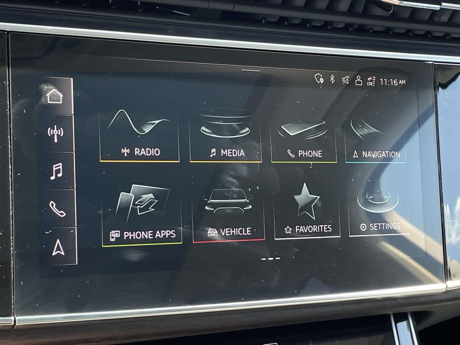Used 2022 Navarra Blue Metallic Audi Premium Plus image 27