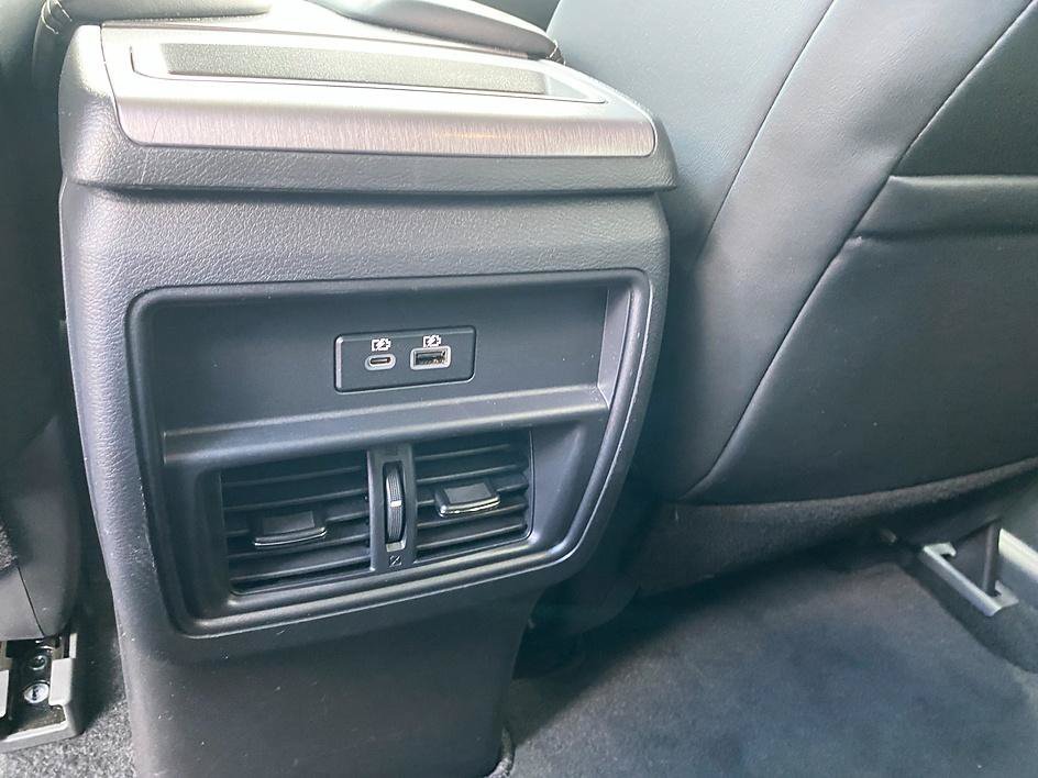 Used 2024 Gun Metallic Nissan SV image 27