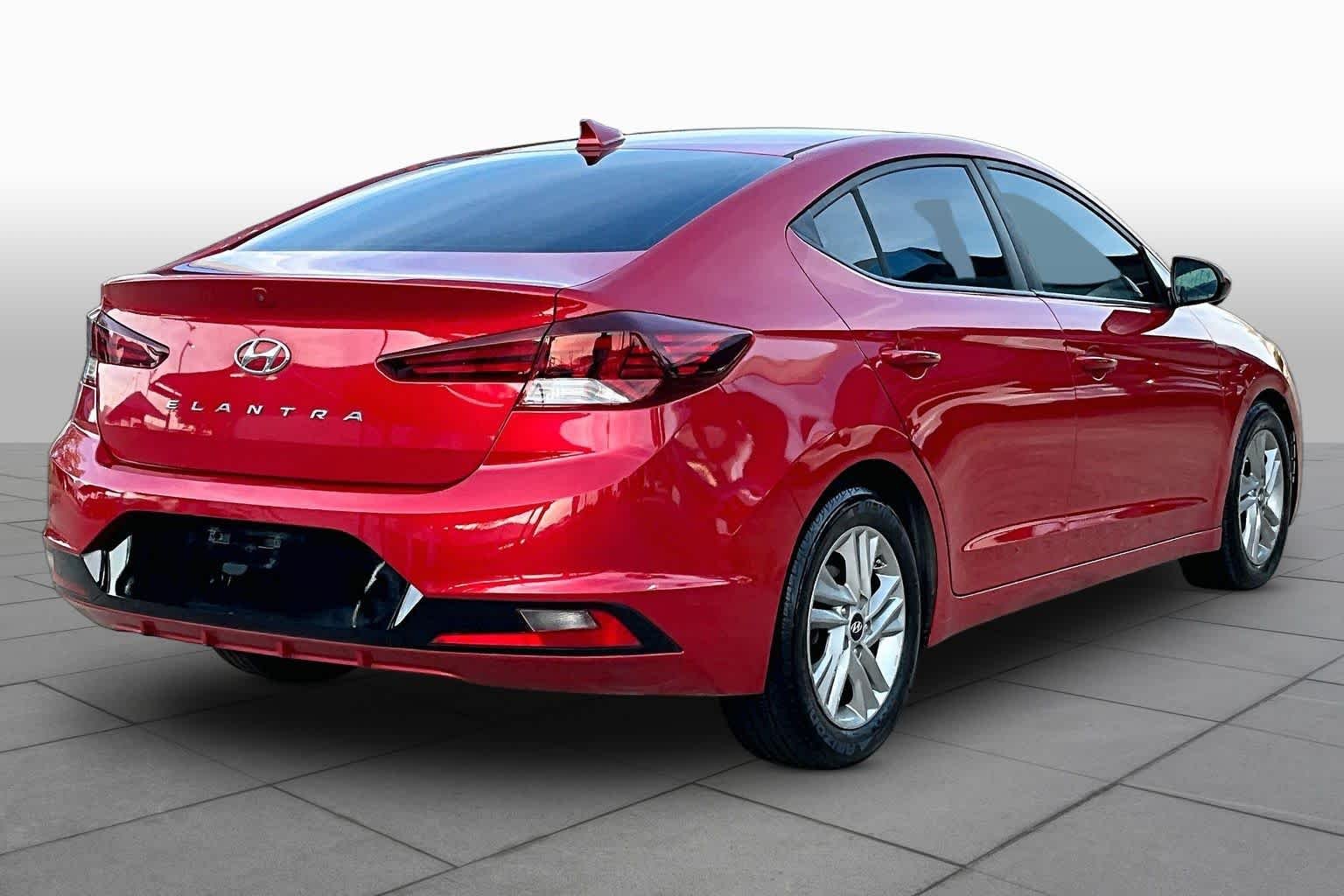 Used 2020 Calypso Red Hyundai SEL image 12