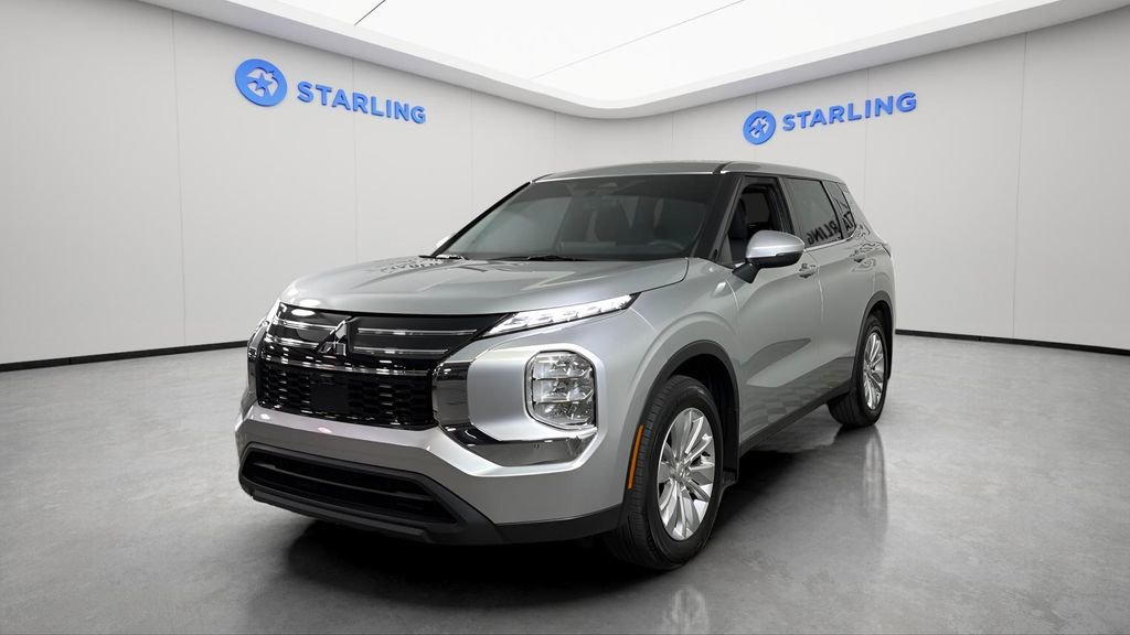 Used 2025 Silver Mitsubishi ES 2.5 2WD image 16