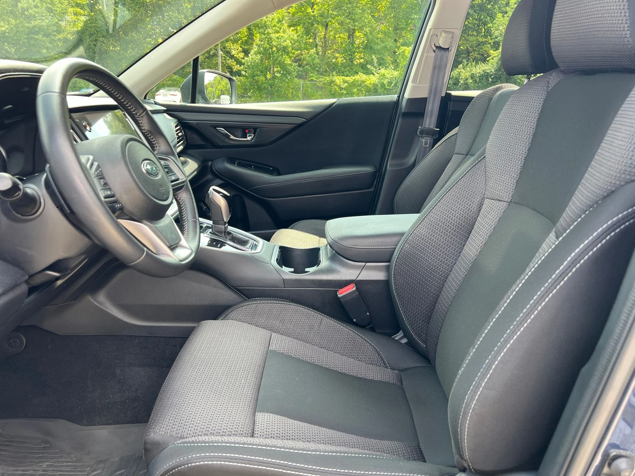 Used 2025 Blue Subaru Premium image 17