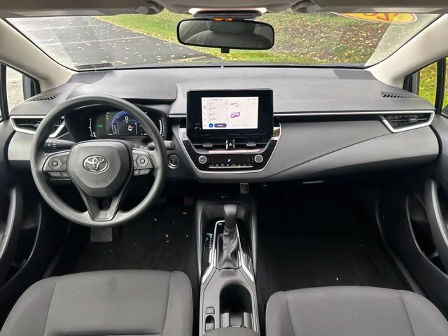 Certified Used 2026  Toyota LE image 31