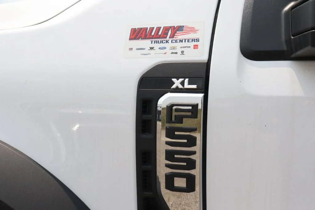 2026 Ford F-550 Super Duty Chassis Cab XL - Photo 21