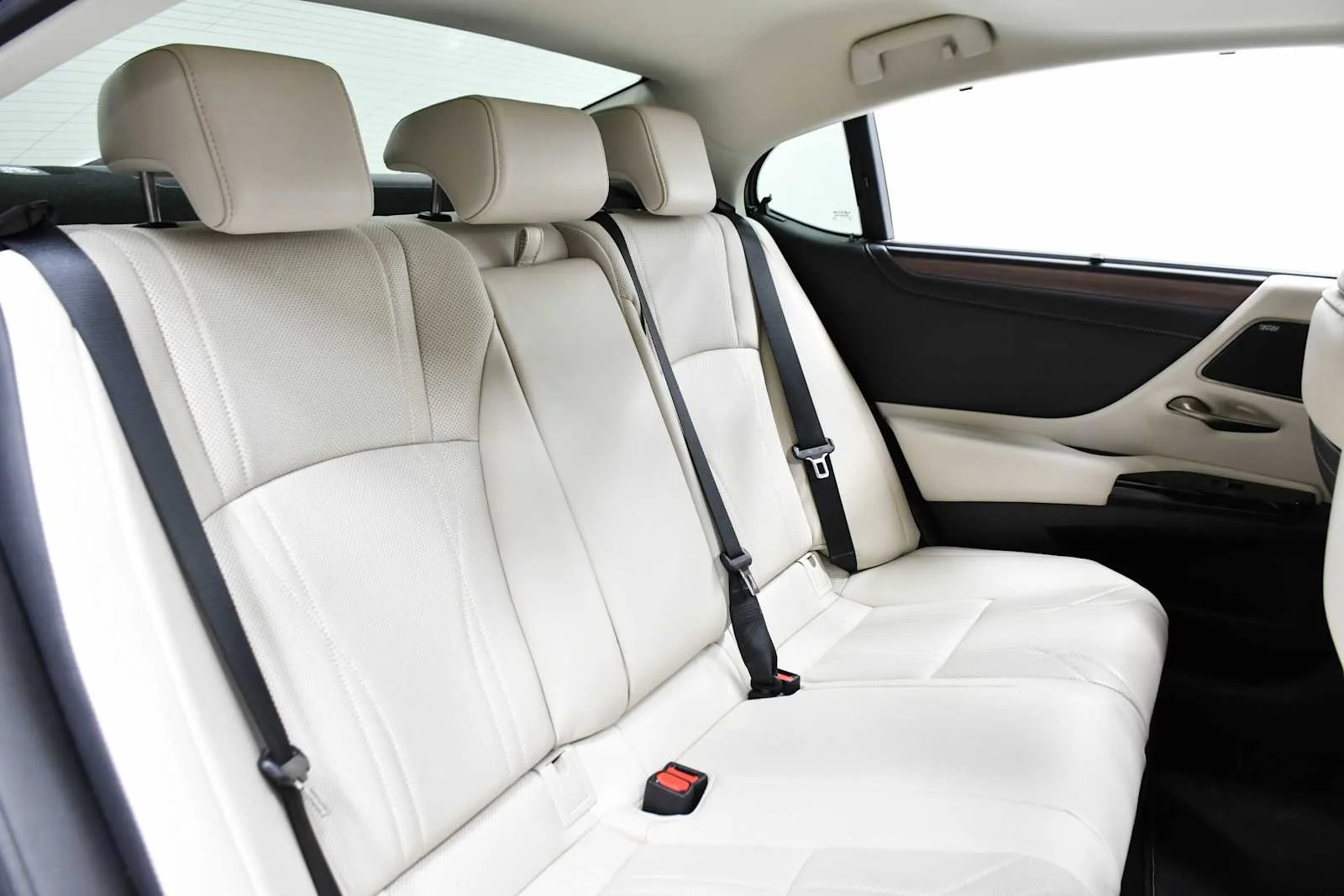 Certified Used 2024 Cloudburst Gray Lexus Ultra Luxury image 24
