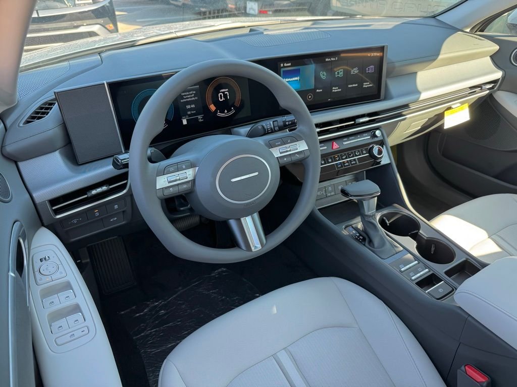 Used 2026 Silver Hyundai SE image 2