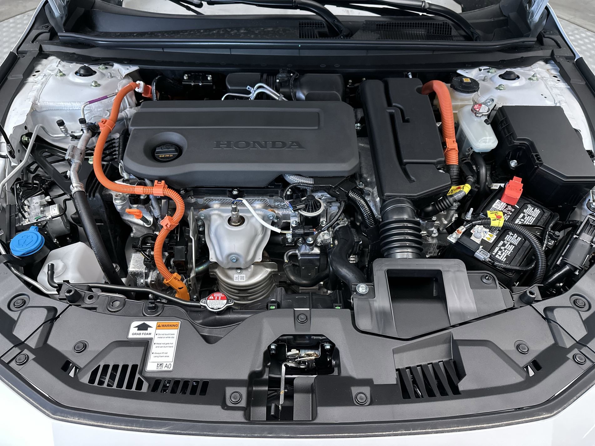 New 2026 Platinum White Pearl Honda Touring image 27