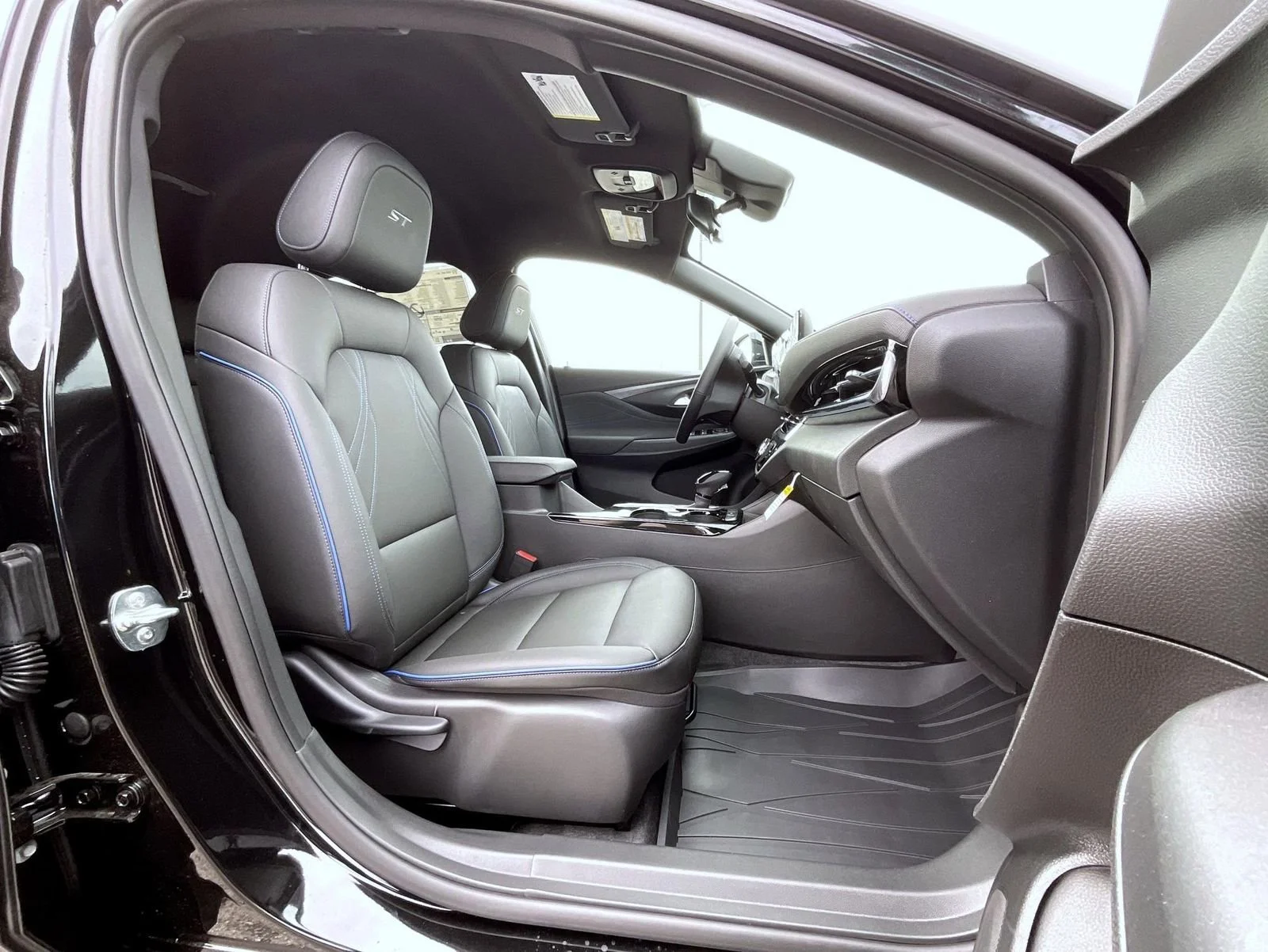 New 2026 Ebony Twilight Metallic Buick Sport Touring image 15
