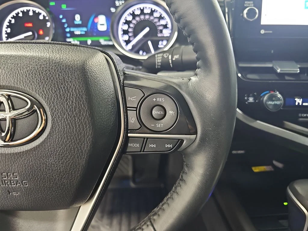 Used 2023 Silver Toyota XLE image 20
