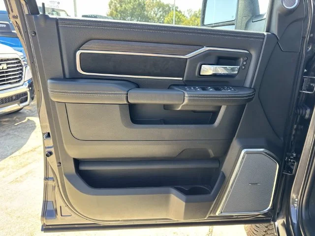 New 2027 Granite Crystal Metallic Clear-Coat Exterior Paint RAM Laramie image 41