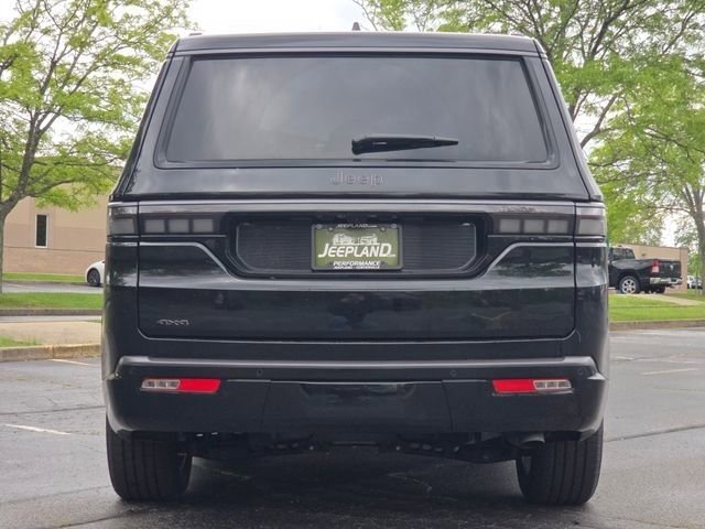 New 2026 High Gloss Black Exterior Paint Jeep Limited Altitude image 29