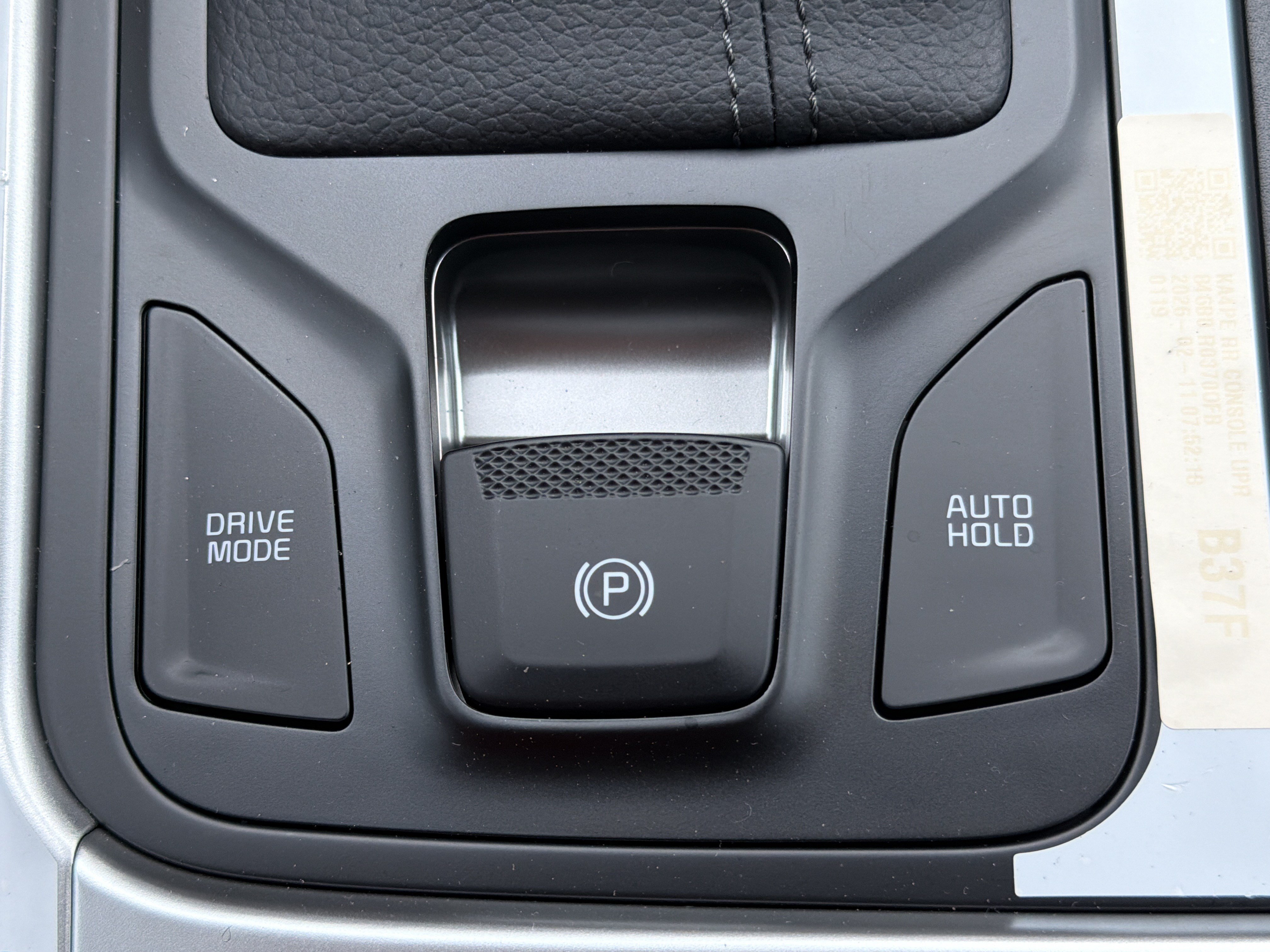 New 2026 Aurora Black Pearl Kia LXS image 10