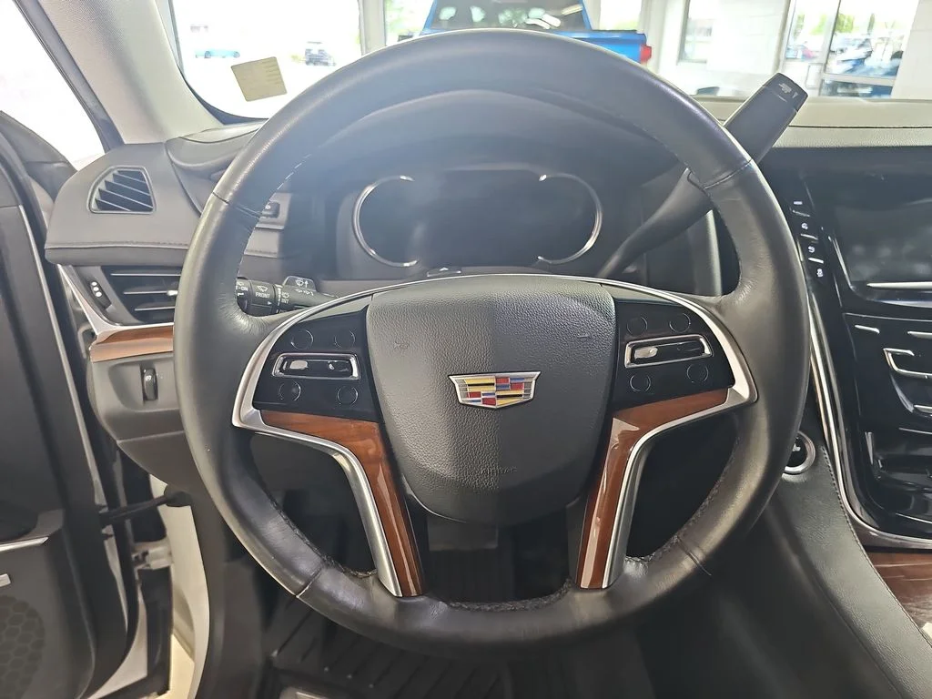Used 2018 White Cadillac Luxury image 25