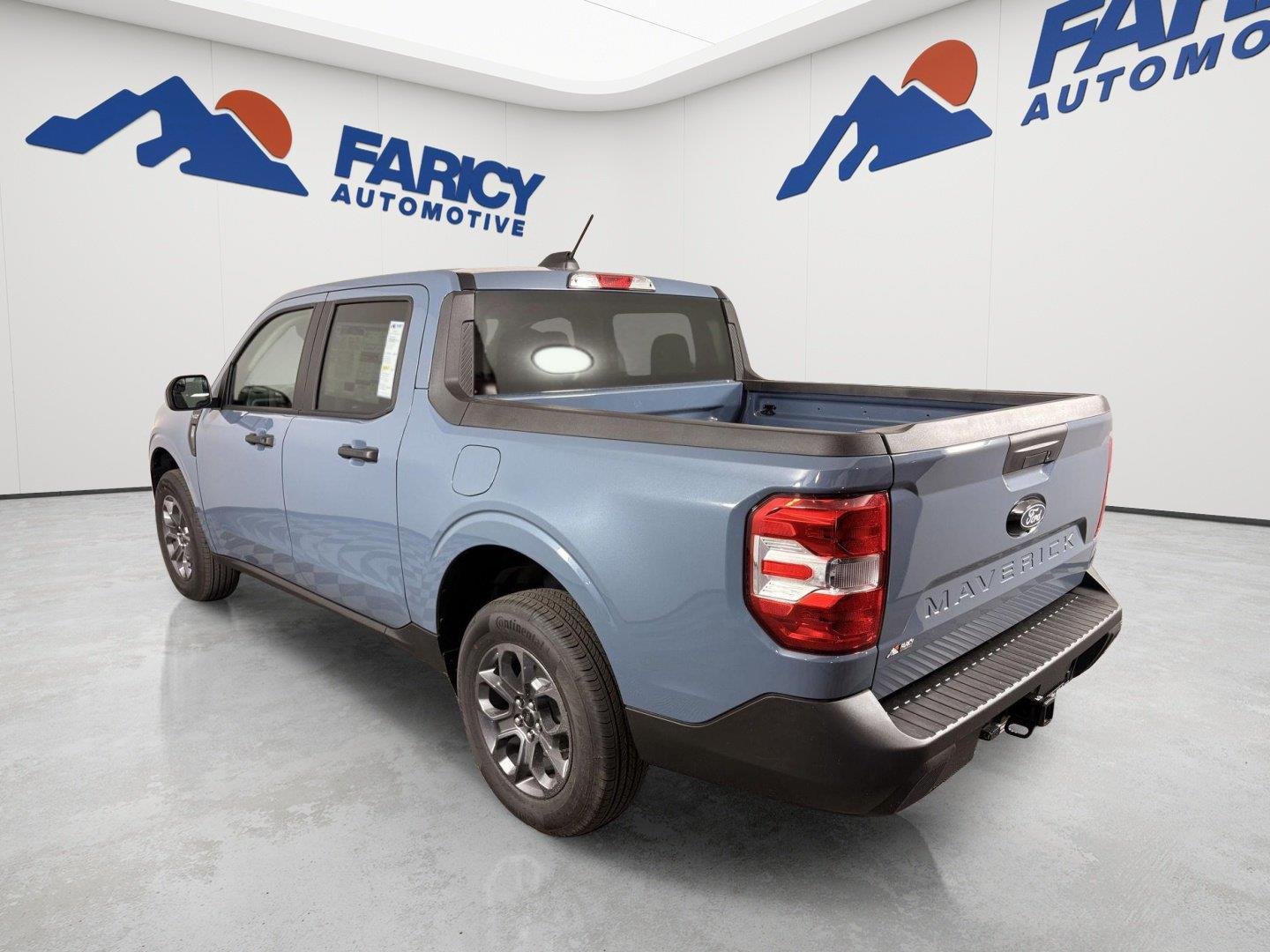 New 2026 Azure Gray Metallic Tri-Coat Ford XLT image 5