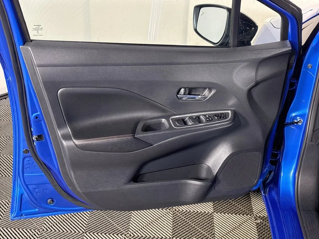 Used 2024 Blue Nissan 1.6 SR image 10
