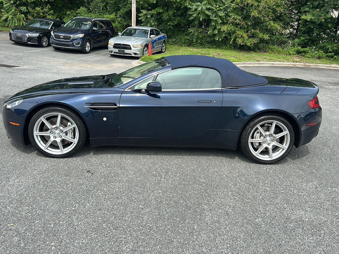 Used 2008 Midnight Blue Aston Martin  image 2