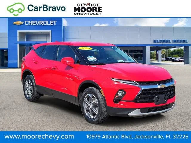 2023 Chevrolet Blazer 2.0T 2LT AWD's photo