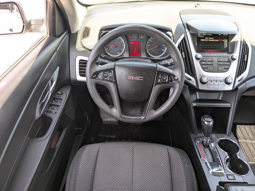Used 2017 QUICKSILVER METALLIC GMC SLE image 18
