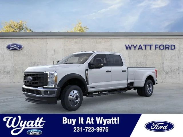 2026 Ford F-450 XL 4x4 Crew Cab 8' Box DRW's photo