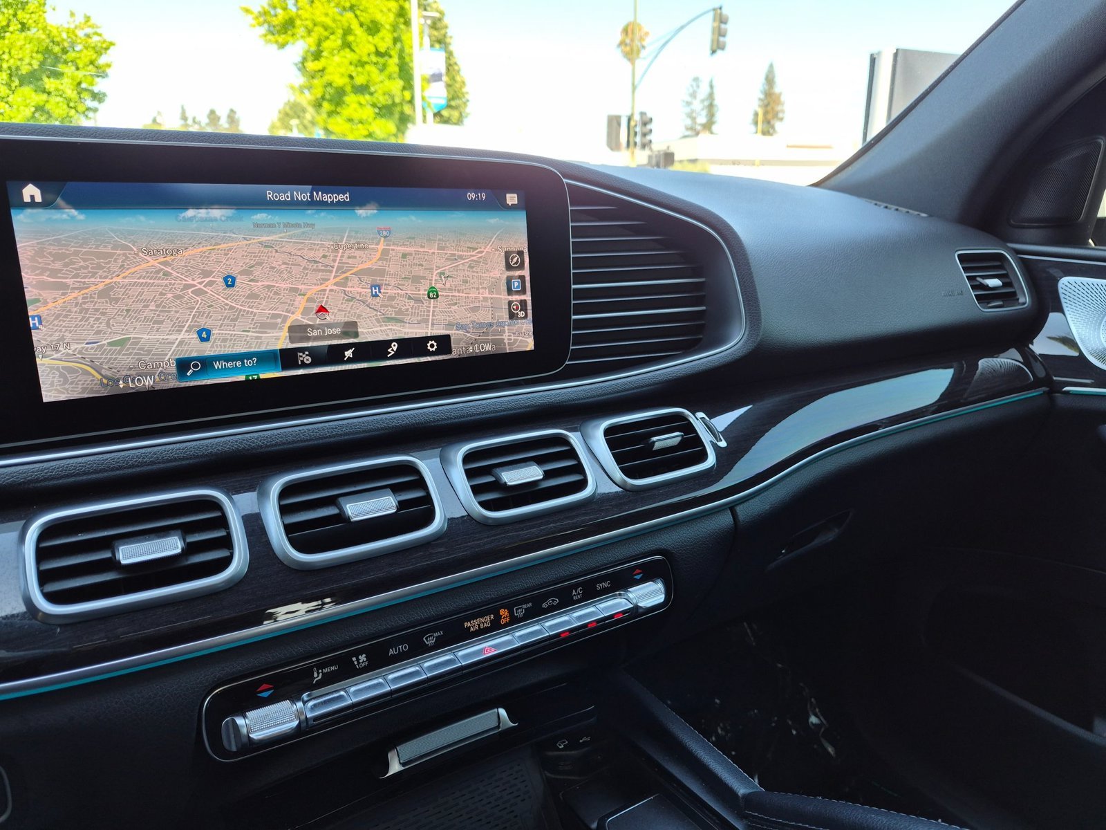 Used 2020 Polar White Mercedes-Benz GLE 350 image 11