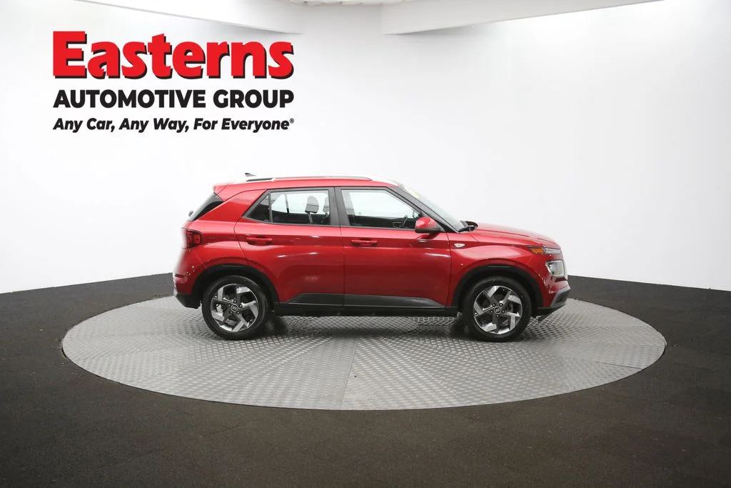 Used 2022 Red Hyundai SEL image 44