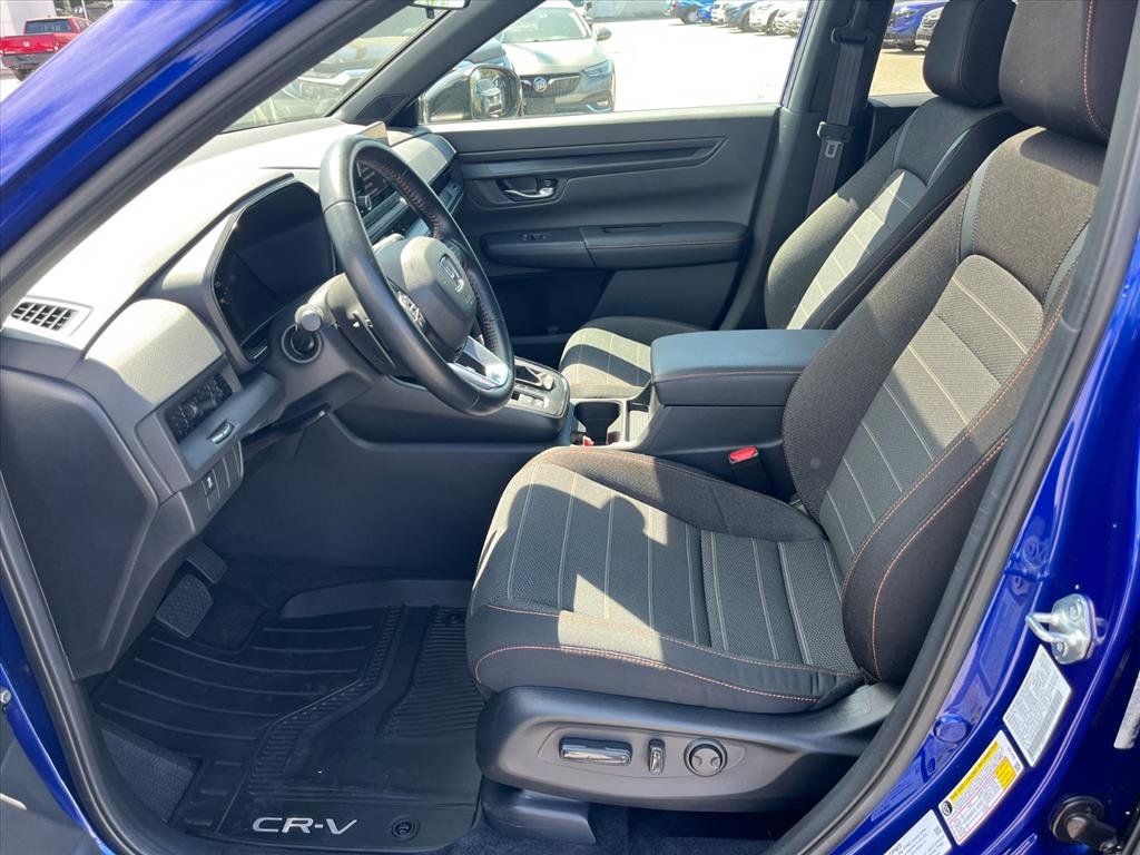 Certified Used 2025 Still Night Pearl Bm Honda Sport image 20
