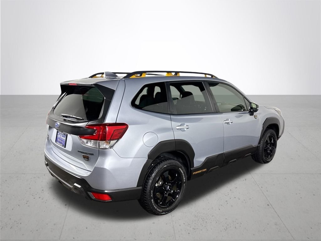 Used 2022 Ice Silver Metallic Subaru Wilderness image 6