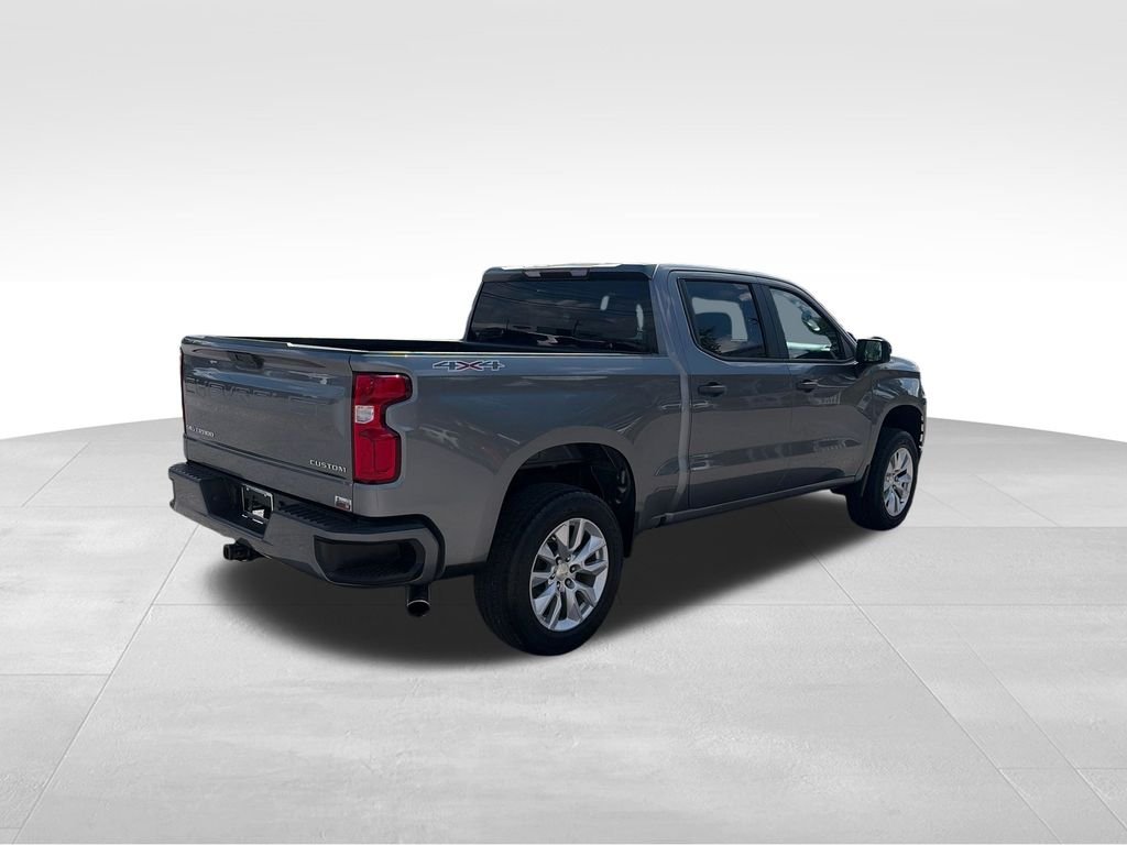 Used 2020 Gray Chevrolet Custom image 6