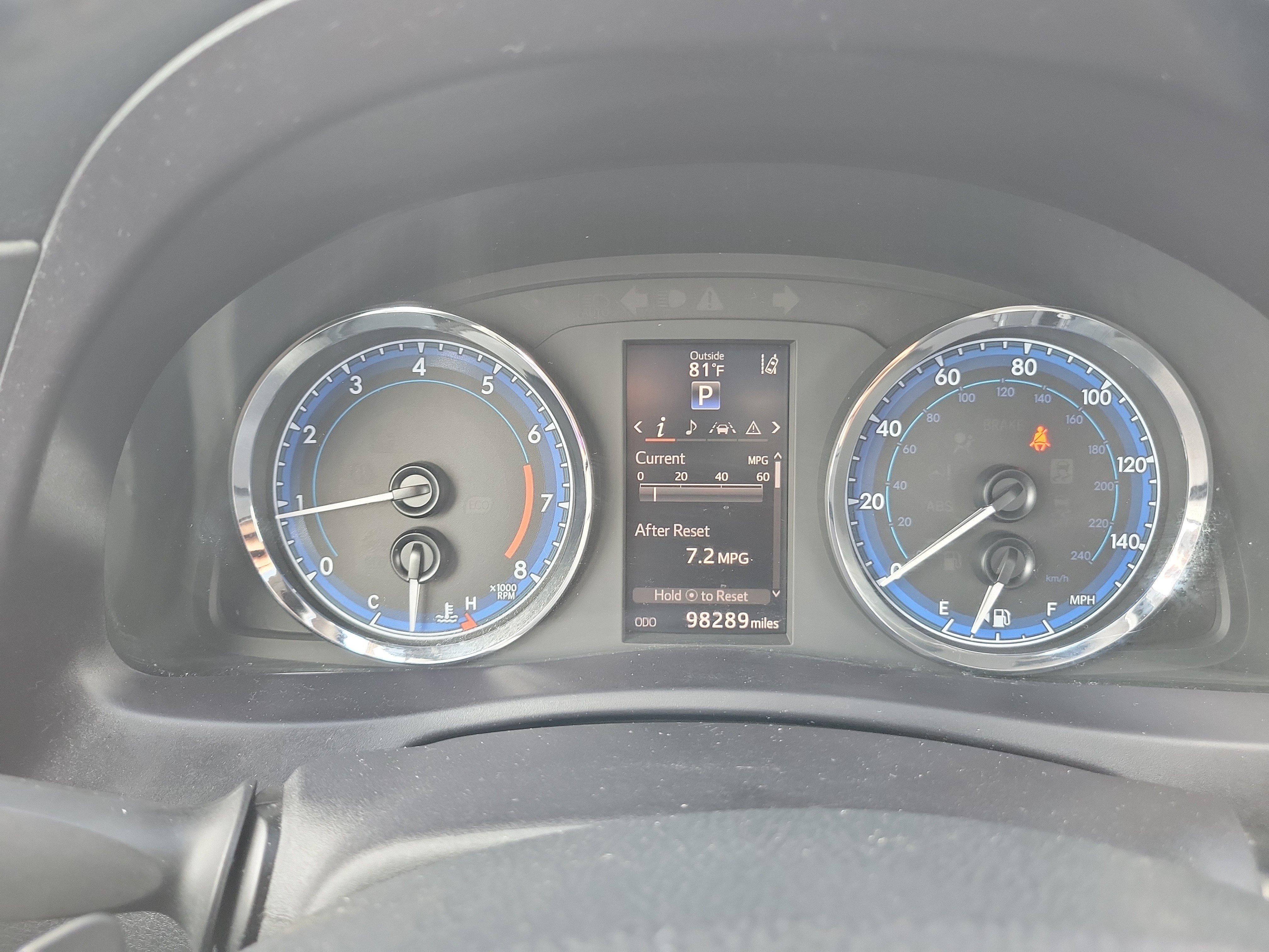 Used 2017 Gray Toyota L image 28