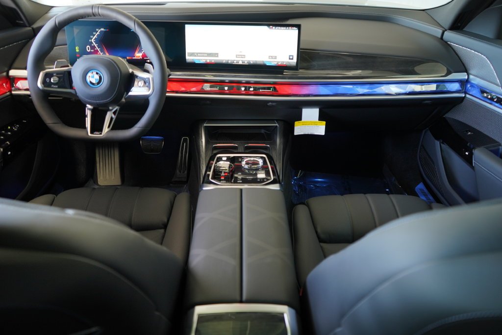 Used 2026 Brooklyn Gray Metallic BMW 750e xDrive image 15