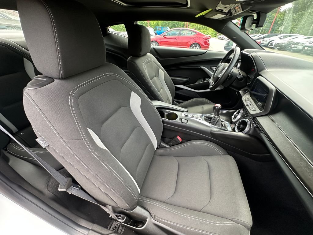 Used 2021 White Chevrolet SS image 21