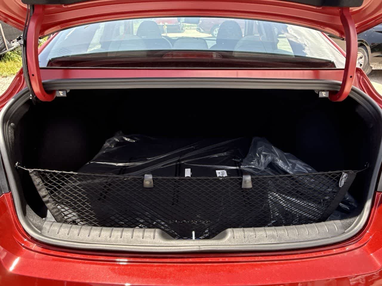 2025 Hyundai Elantra SE - Photo 25